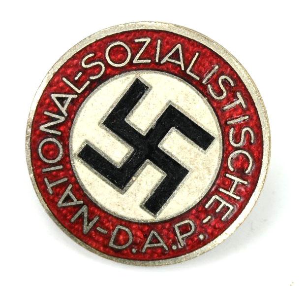 German NSDAP Party Member Badge 'M1/93'