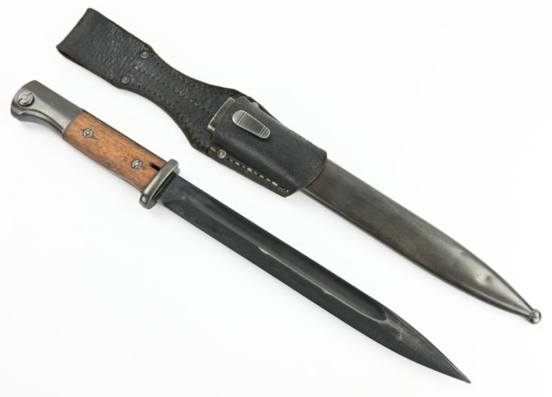 German WH K98 Mauser Bayonet with Frog