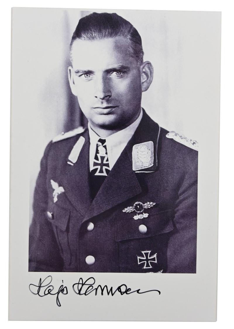 Signature of Luftwaffe KC-OLC&S Recipient 'Hajo Hermann'