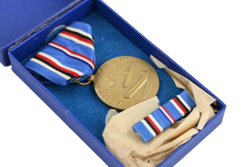 US WW2 American Campaign Medal in Case