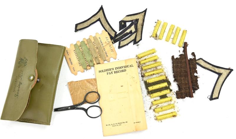 US WW2 Housewife Sewing Kit