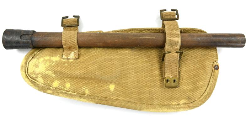 British WW2 Entrenching Tool in Pouch