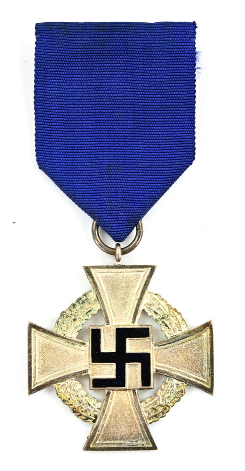 German 25 Years Faithfull Service Medal