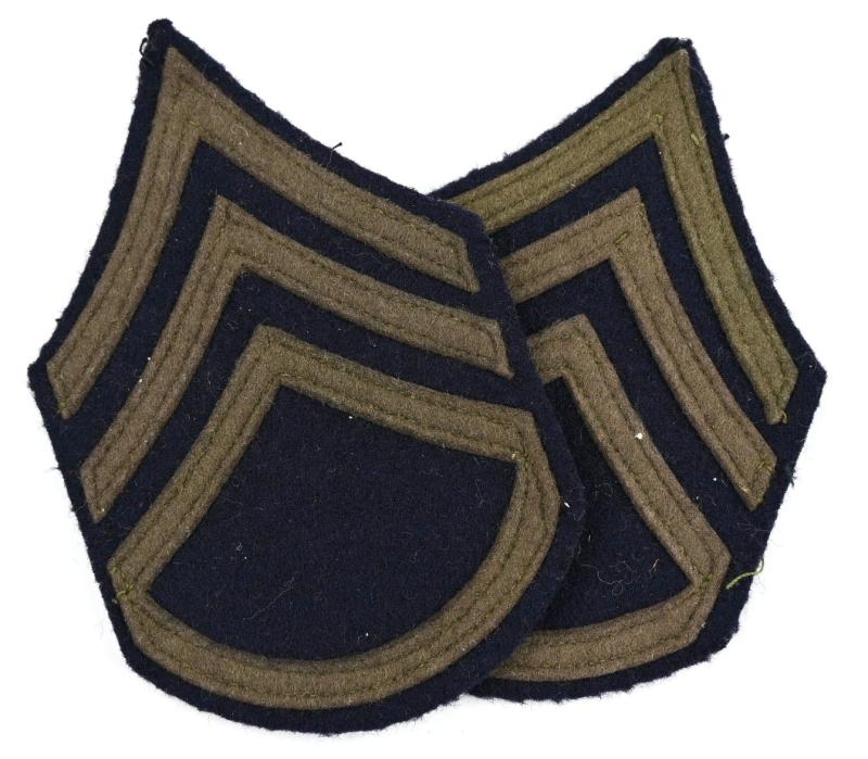 US WW2 Sergeant Chevron Set