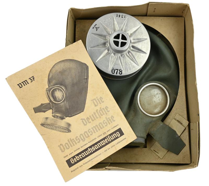 German LS M37 Civil Gasmask with Filter in box