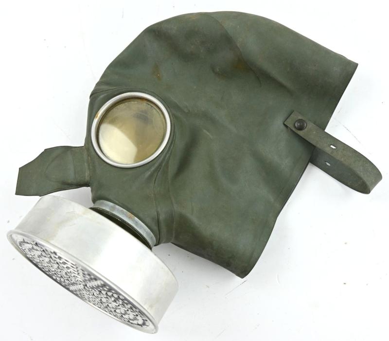 German LS M37 Civil Gasmask with Filter