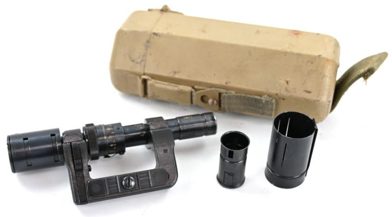 German WH ZF41/1 Sniper Scope in Carrying Case