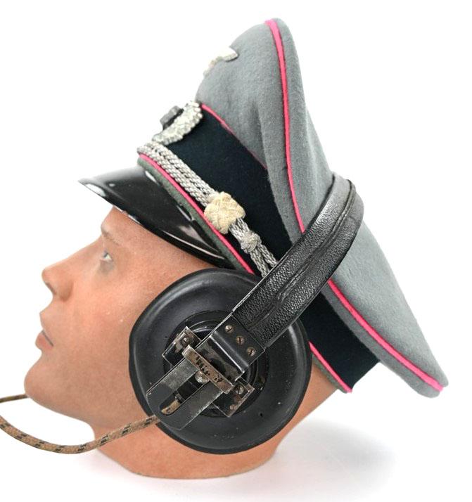 German WH Panzer Headphone 'Dfh.b'