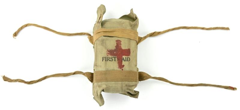 US WW2 Paratrooper First Aid Medical Pouch