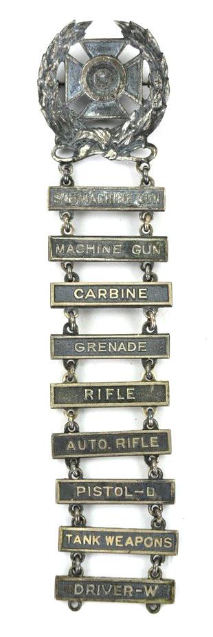 US WW2 Expert Marksman Badge with attached qualification bars