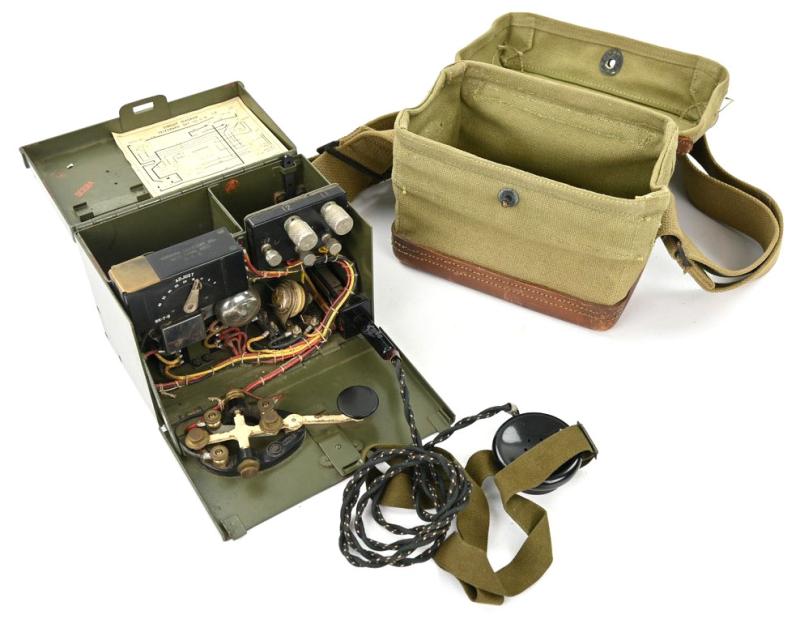 US WW2 Telegraph Set TG-5-B with carrying case