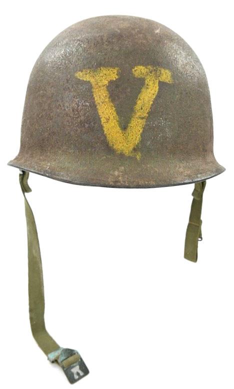 US WW2 M1 Combat Helmet with Tacticle V Marking