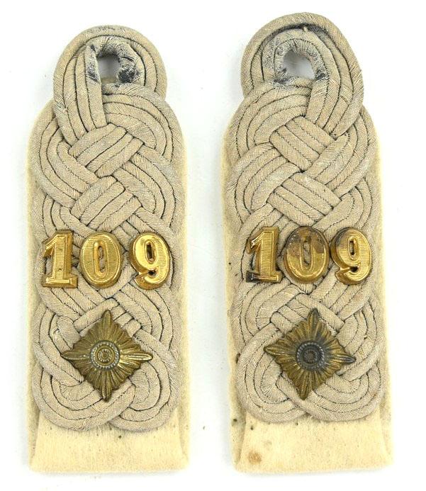 German WH Officer Shoulderboards I.R. 109