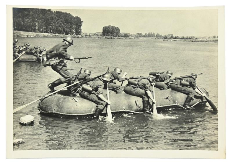 German Waffen-SS Kriegsberichter Postcard 'Unsere Waffen-SS'
