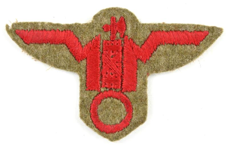 Italian WW2 GNR Cap badge