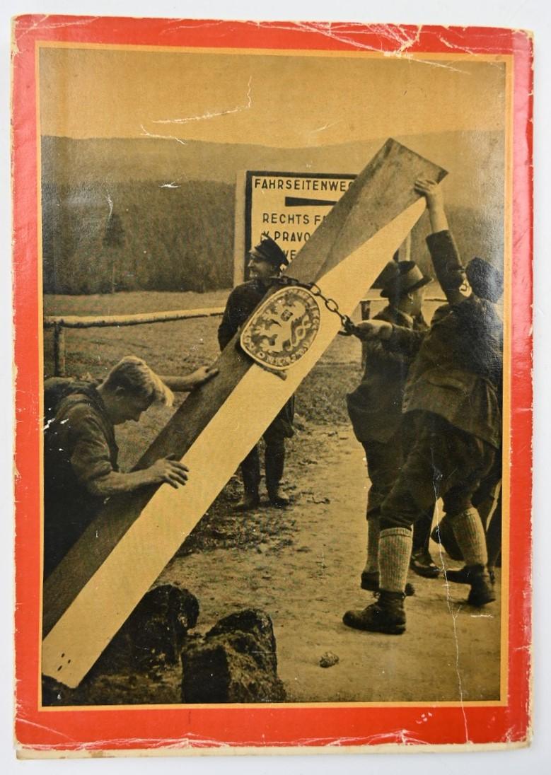 German Book Adolf Hitler 'Hitler Befreit Sudetenland'