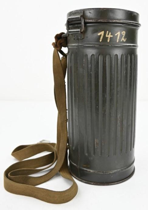 German WH M31 Gasmask with Cannister