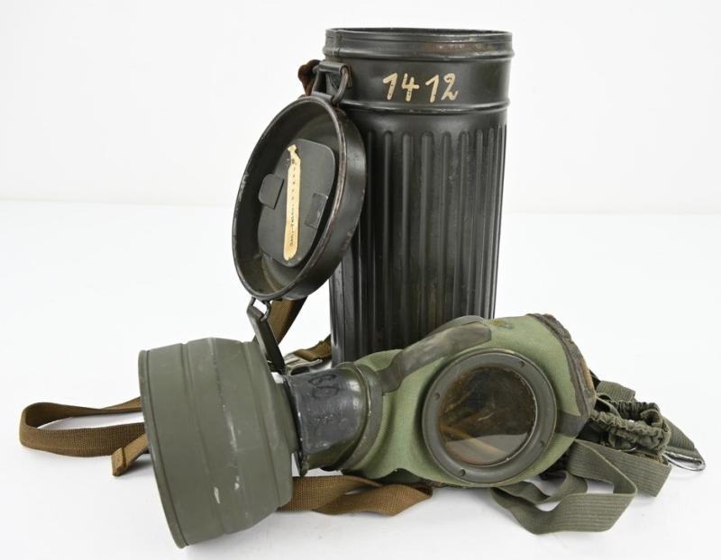 German WH M31 Gasmask with Cannister