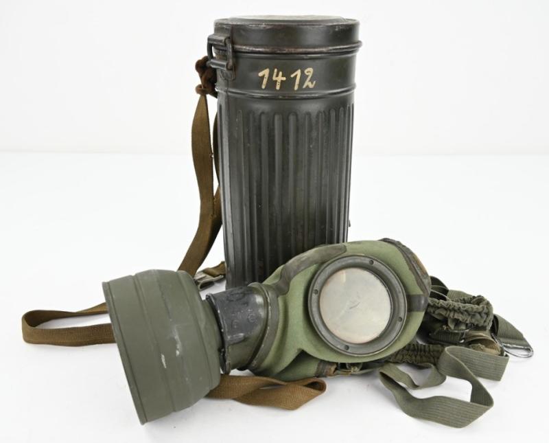 German WH M31 Gasmask with Cannister