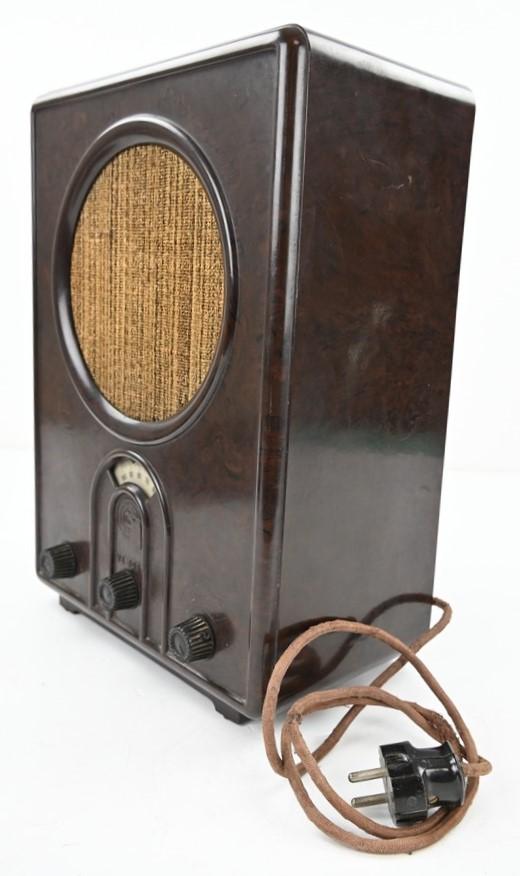 German Third Reich Era Civil Radio 'Volksempfanger VE301'