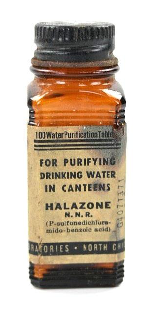 US WW2 Bottle of Purifying Tablets