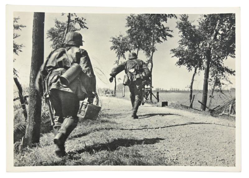 German Waffen-SS Kriegsberichter Postcard 'Unsere Waffen-SS'