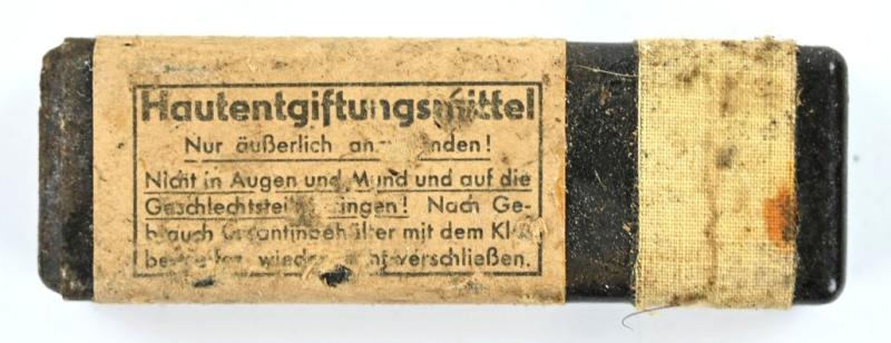 German WH Hautentgiftungsmittel container 1943