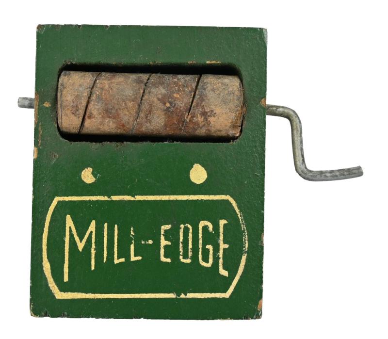 British WW2 Mil-Edge Razor Blade Sharpener