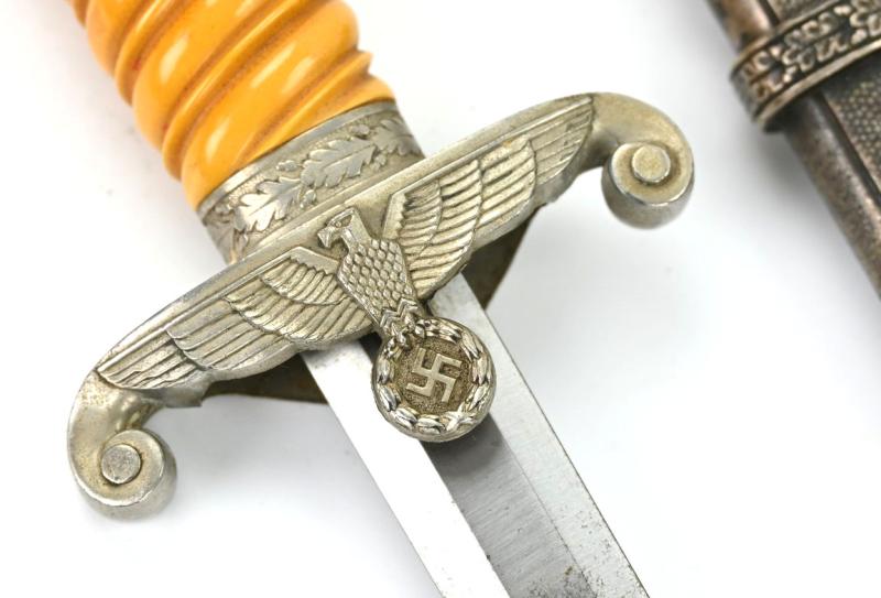 German WH Officer's Dagger 'A. Schüttelhöfer & Co'