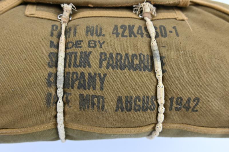 US WW2 Paratrooper Grip-Type Chestpack