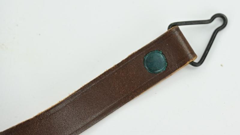 US WW2 M1 Helmet Liner Chinstrap 'United Carr'