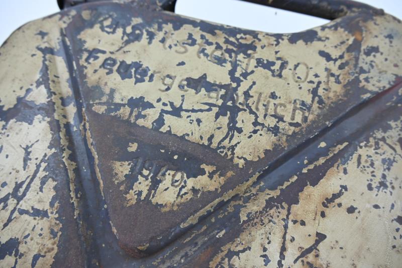German WH 20 Liter Gasoline Jerrycan 1940