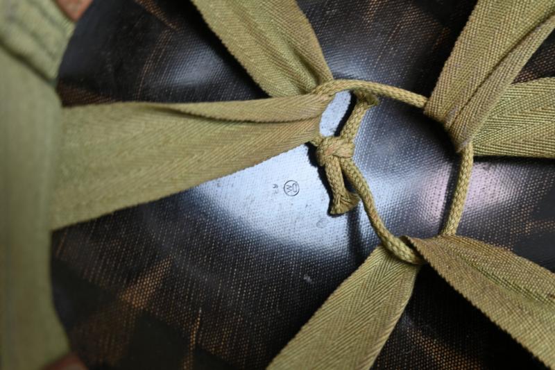 US WW2 M1 Fixed Bale Original Paratrooper Helmet