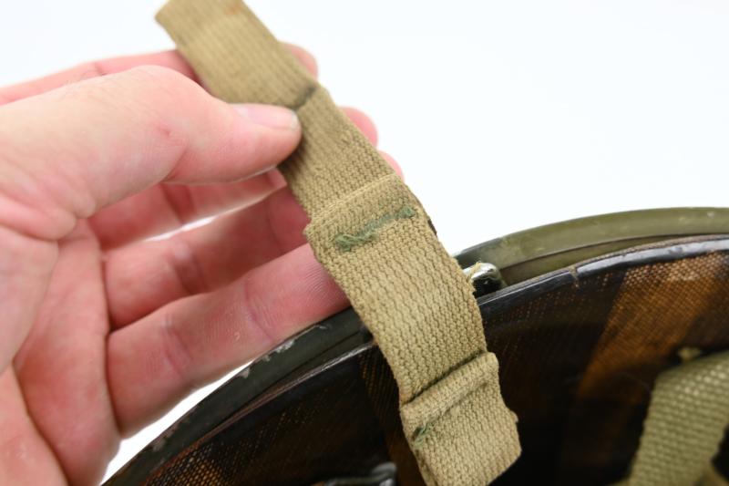 US WW2 M1 Fixed Bale Original Paratrooper Helmet