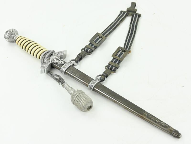 German LW Officer Dagger with Hanger