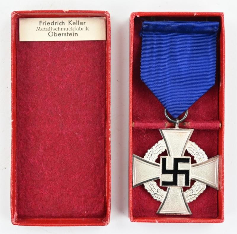 German 25 Years Faithful Service Medal in box
