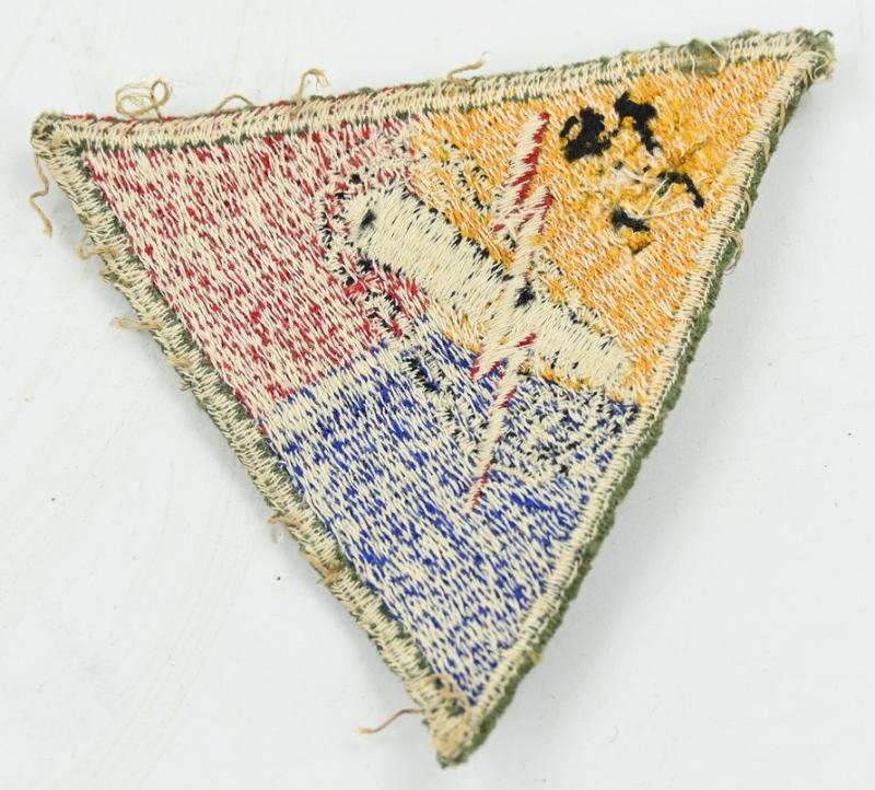 US WW2 756th Tank Battalion SSI