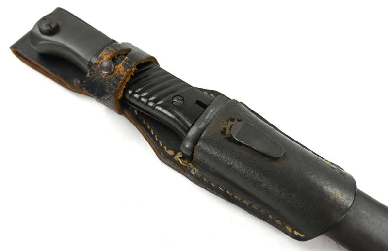 German WH K98 Mauser Bayonet with Frog '43cul'