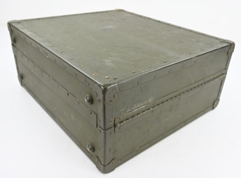 US Army WW2 Special Services Phonograph Player
