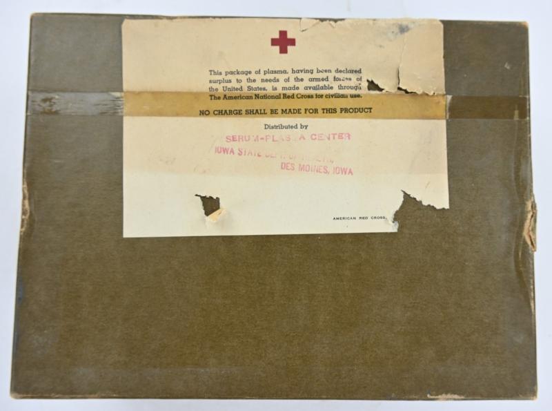 US WW2 Army/Navy Red Cross Plasma Package