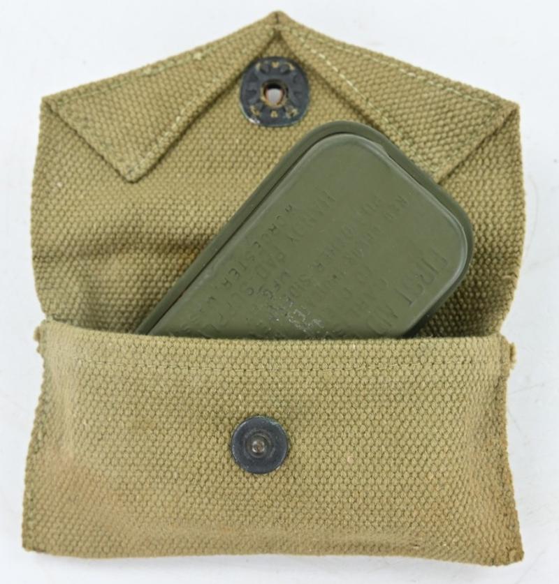 US WW2 M-1924 First Aid Pouch with First Aid Kit