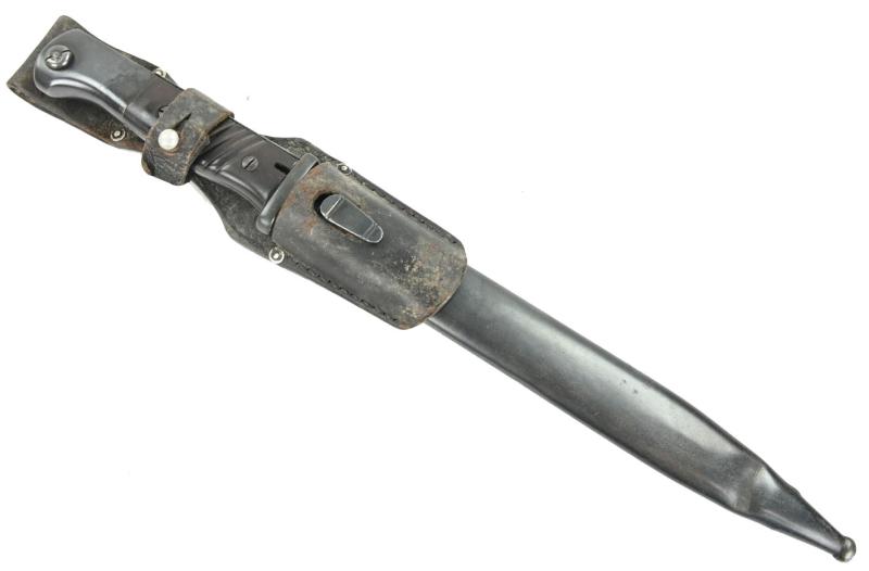 German WH K98 Mauser Bayonet with Frog