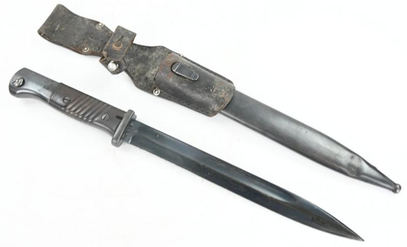 German WH K98 Mauser Bayonet with Frog