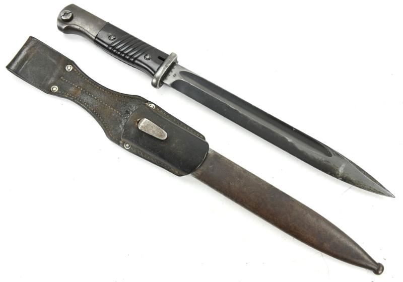 German WH K98 Mauser Bayonet with Frog 'Tr'