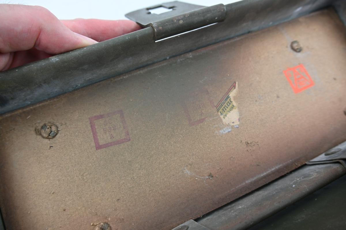 US WW2 Signal Corps ICC-32A Film Reel Case