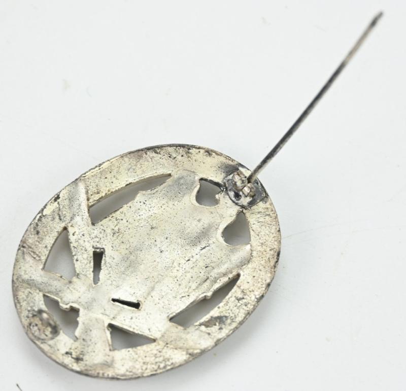 German General Assault Badge 'Semi-Hollow'