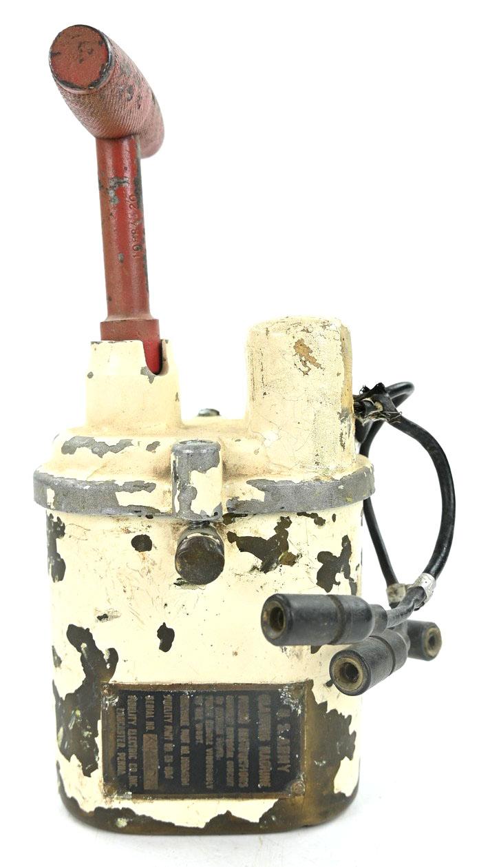 US WW2 “10 Cap” Blasting Machine For Manual Firing of Tank Main Gun