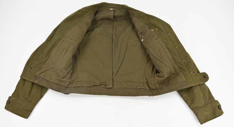 US WW2 26th Infantry Regiment / 1st Infantry Division 'Big Red One' Tunic Set