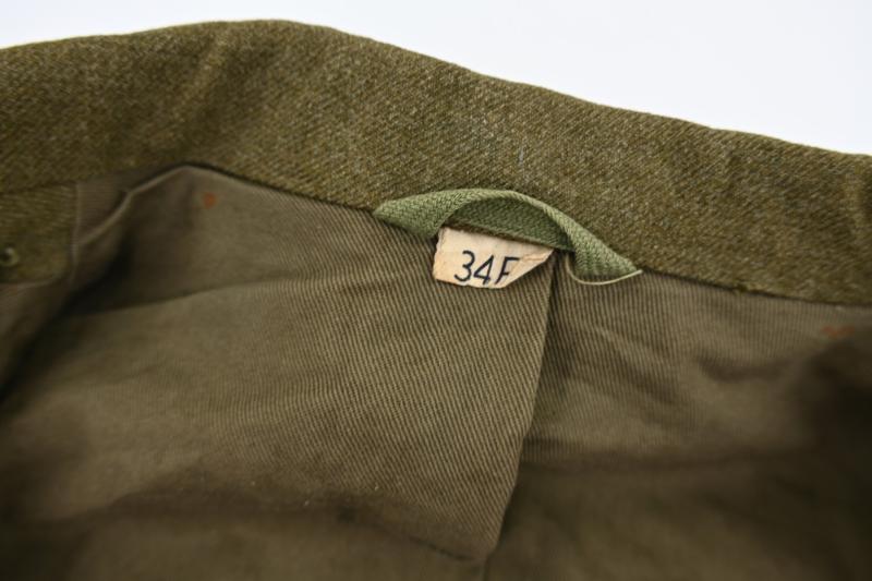 US WW2 26th Infantry Regiment / 1st Infantry Division 'Big Red One' Tunic Set