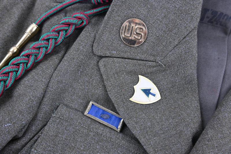 US WW2 26th Infantry Regiment / 1st Infantry Division 'Big Red One' Tunic Set